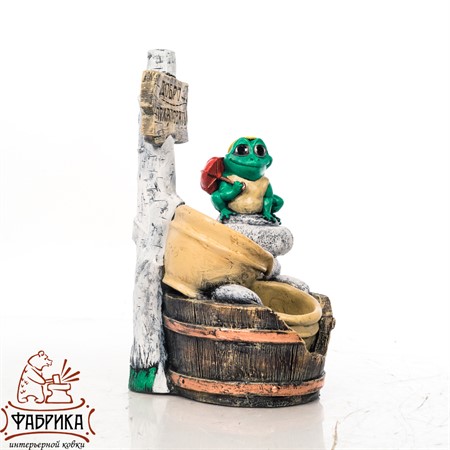 Фонтан для приусадебного участка из стеклопластика