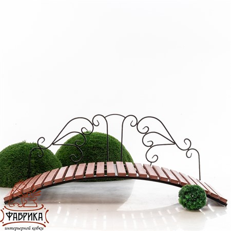 Садовый декоративный мостик