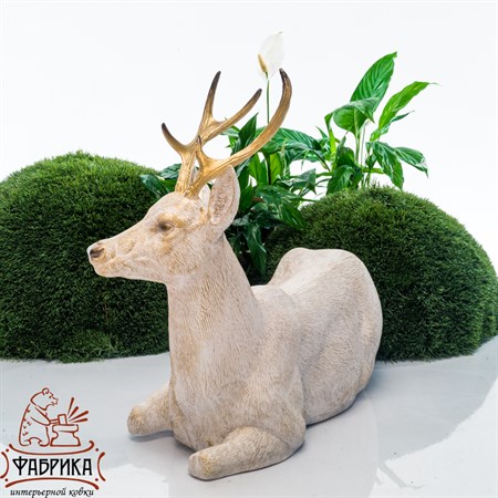 Новогодняя фигура олень