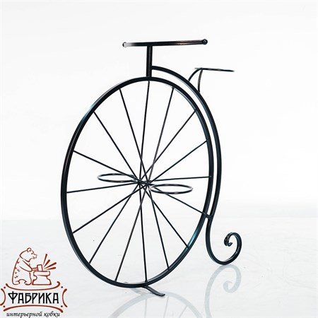 Подставка для цветов из металла