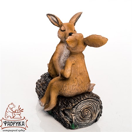 Фигура Зайцы влюблённые