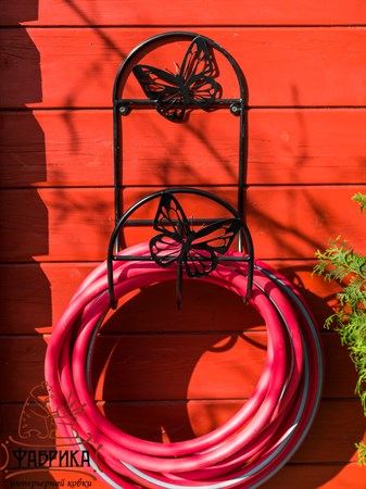 Кронштейн для поливочного шланга