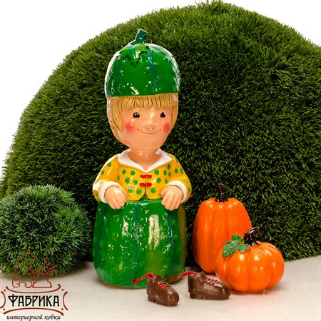 Фигура для сада гном огурец