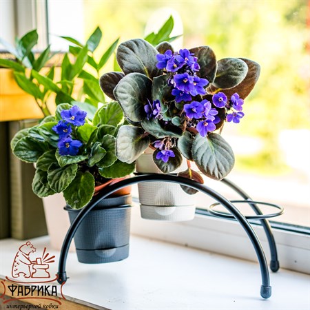 подставка на подоконник