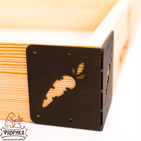 металлический угловой кронштейн