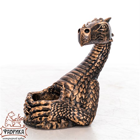 для бутылки на столе