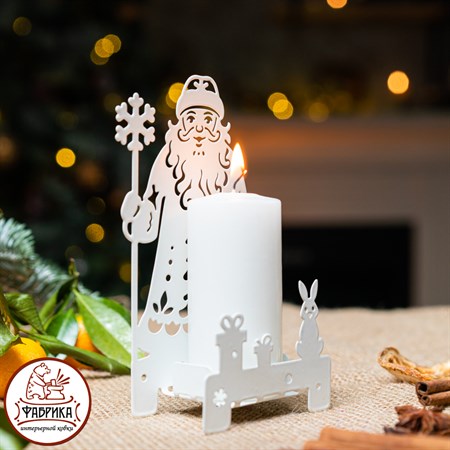 настольный подсвечник